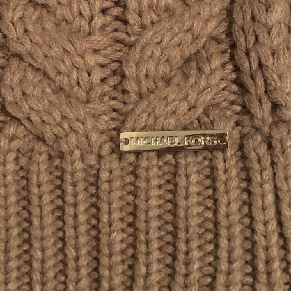 MK Michael Kors Light Brown Knit Scarf.